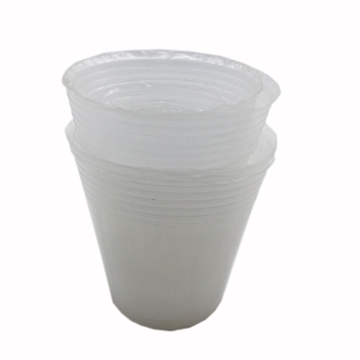 Vaso da bambino di plastica morbida e sottile trasparente e nero