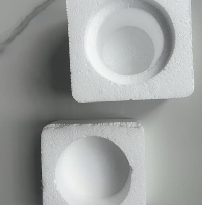 Imballaggio in plastica di polistirolo bianco con inserti di gomma EPS