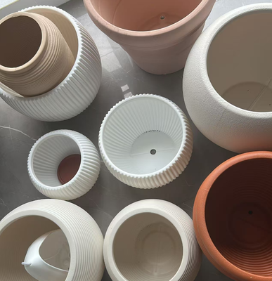 Imitazione di vasi da fiori in ceramica con finitura opaca e design in mattoni retrò in diverse dimensioni