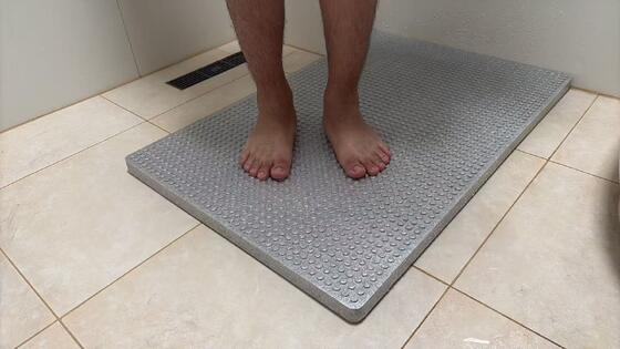 Diverse Style Shower Mat with Customized Logo and Thermal Insulation, EPP Non Slip Bath Mat for Bathroom Safety